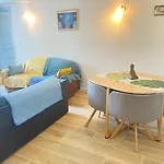 La Treille Cozy Basement In Provence Sainte-Tulle