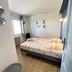 La Treille Cozy Basement In Provence Apartamento