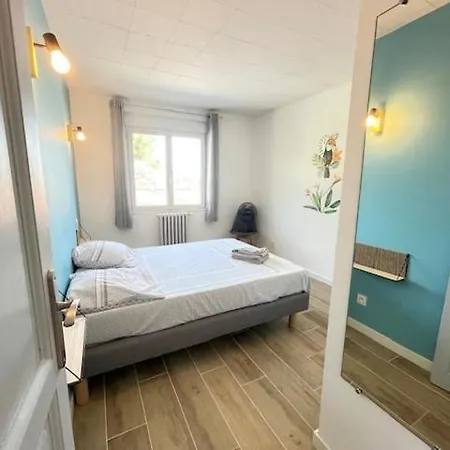 La Treille Cozy Basement In Provence Apartment *