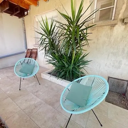 Apartment La Treille Cozy Basement In Provence *